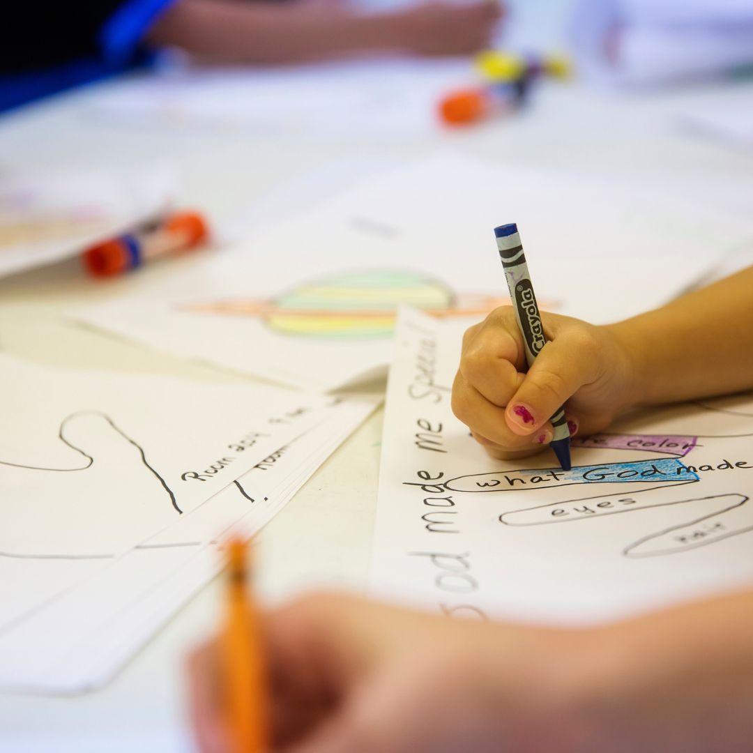 Materiais para sala de aula e ministério infantil. Jogos para